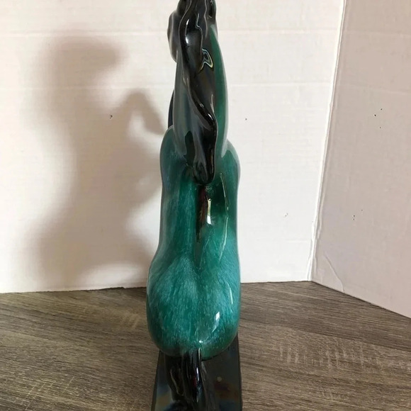 Vintage Blue Mountain Pottery 14”  Rearing Horse - Picture 13 of 14